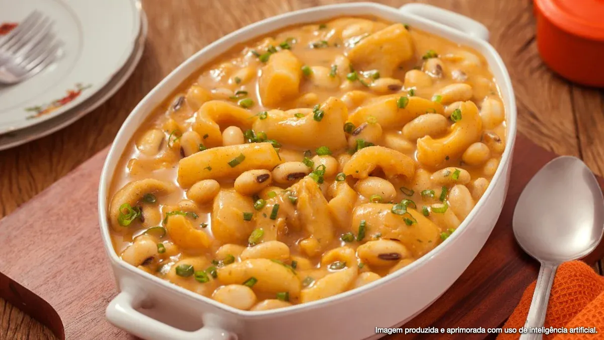 Cozido de fava com máscara e páprica picante