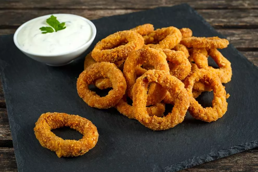 cebola empanada com maionese