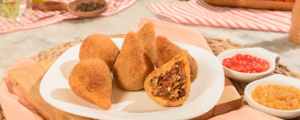 Coxinha de jerked suíno