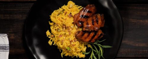 Meio da Asa com Arroz de Açafrão