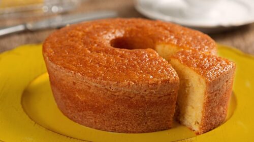 Qual o segredo para deixar o bolo de trigo fofinho?