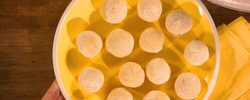 Brigadeiro de Leite Ninho Recheado com Uva