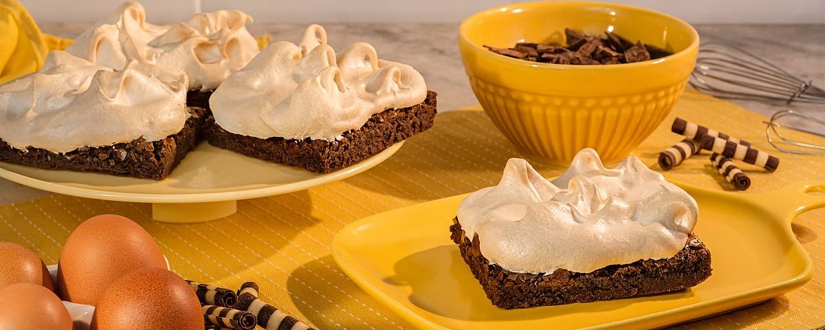 Brownie com Suspiro