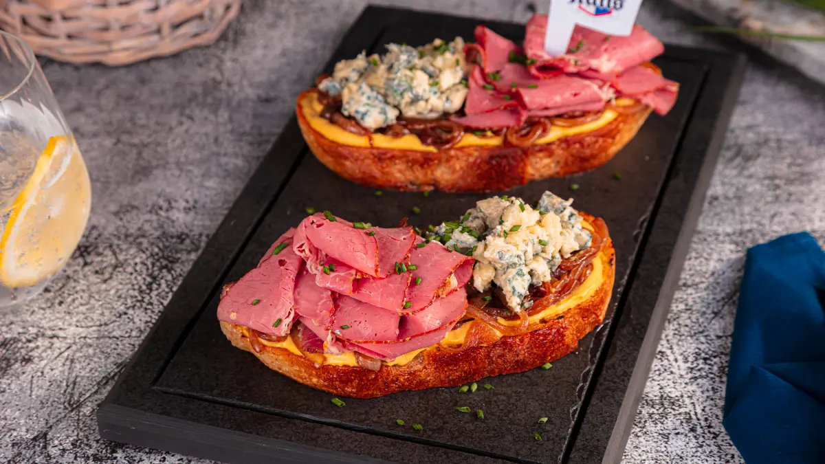 bruschetta-de-pastrami-portal-minha-receita