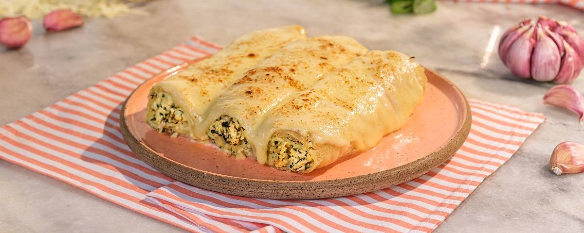 Canelone de presunto e queijo com ricota