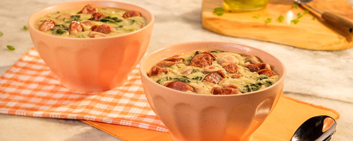 Creme de espinafre com linguiça
