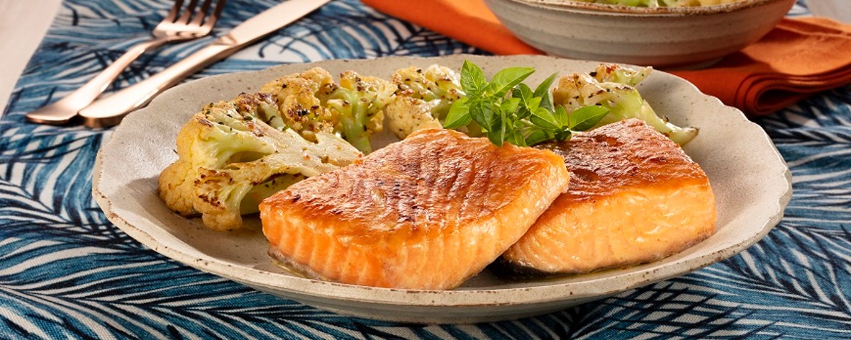 Filé de Salmão com Couve-Flor Grelhada