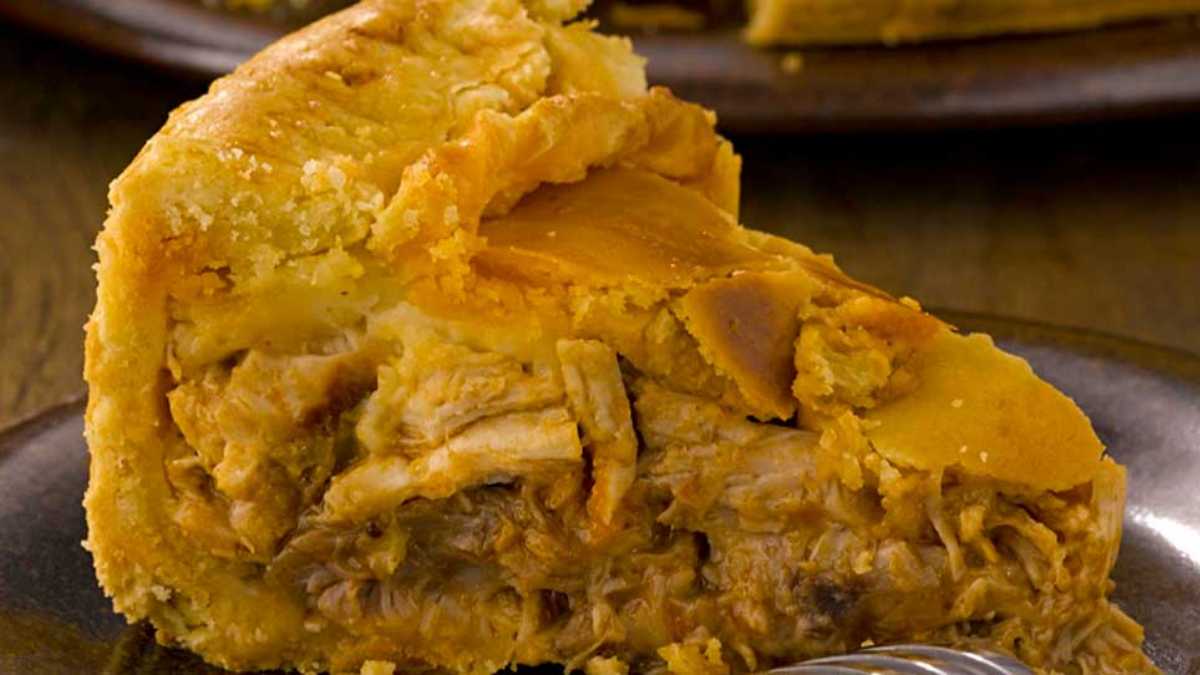 Empadão de Frango com Catupiry