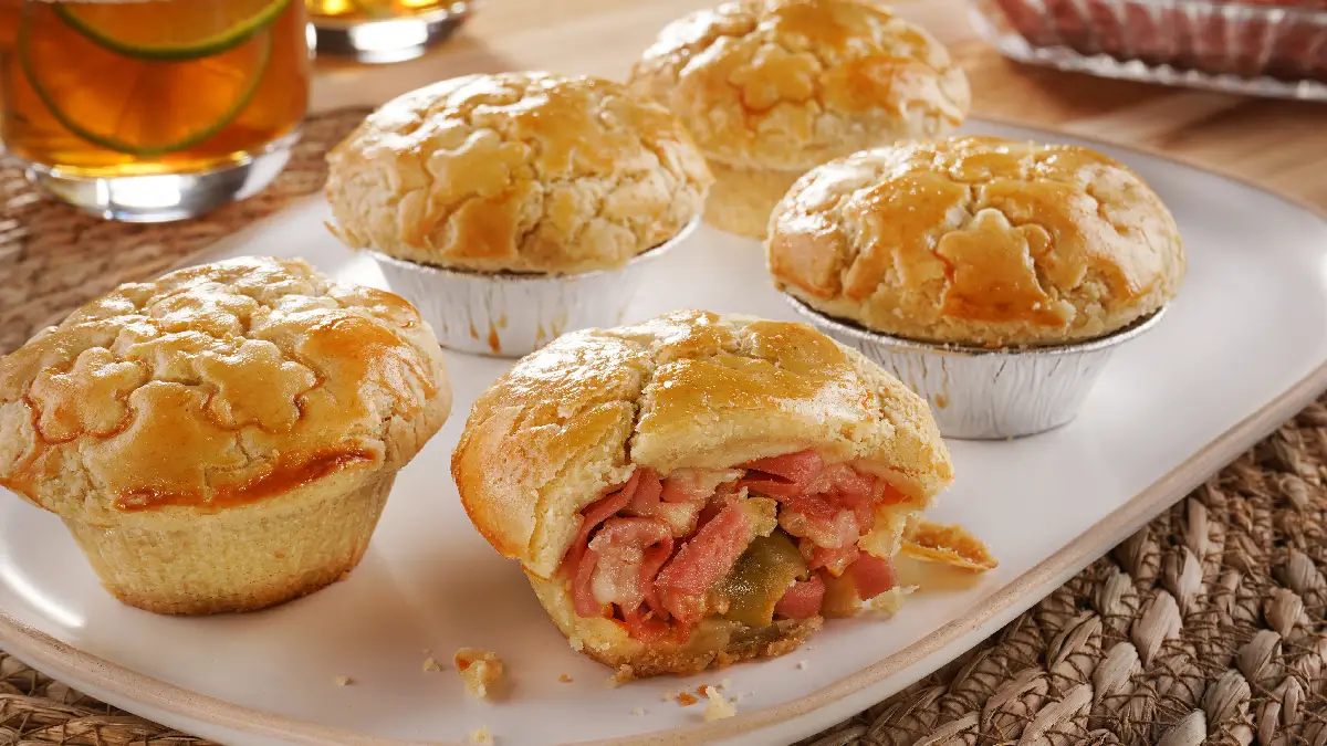 Empadinha de Mortadela