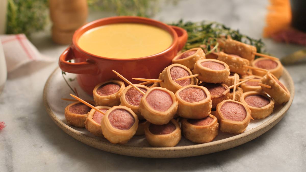 enroladinho-de-salsicha-com-massa-de-pastel-portal-minha-receita-1