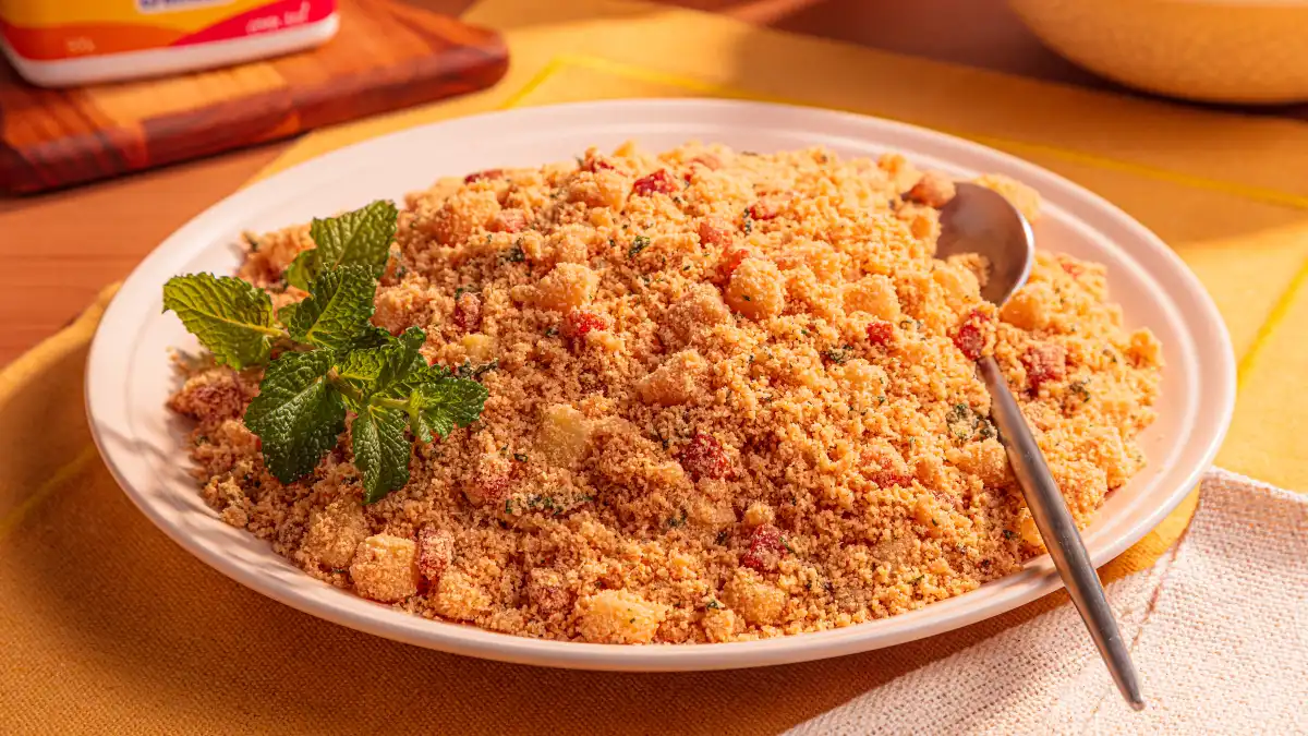 farofa-natalina-de-abacaxi-com-bacon-portal-minha-receita