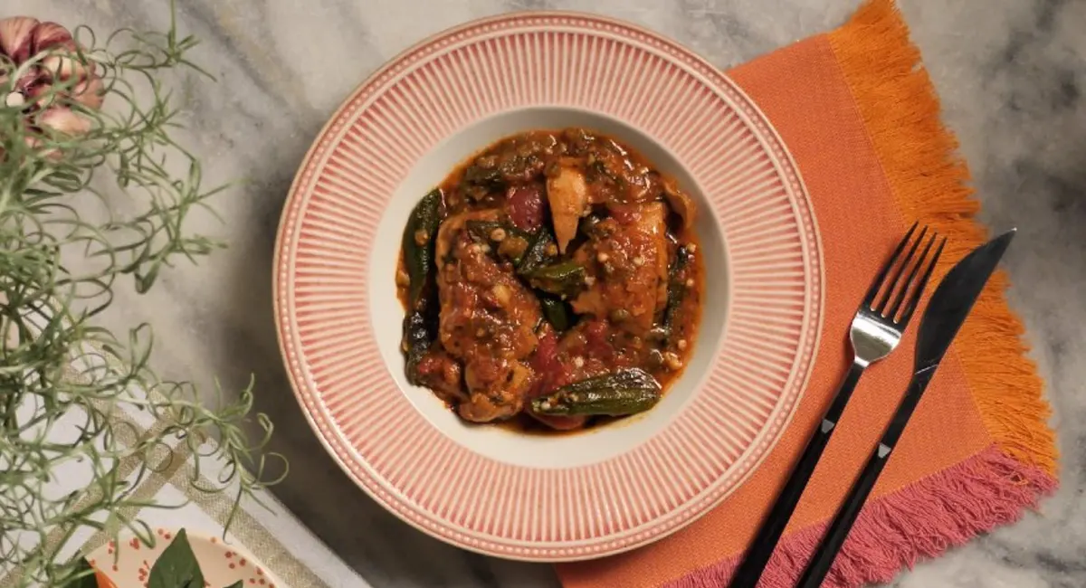 frango-com-quiabo-e-tomate-pelatti-portal-minha-receita