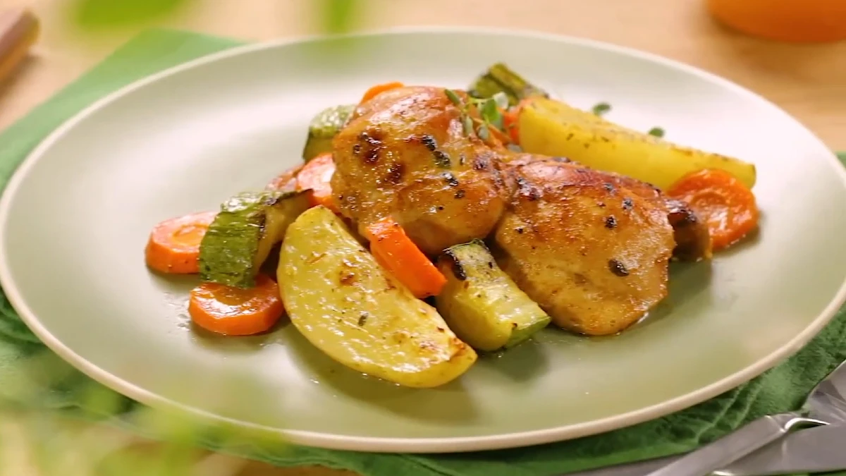 frango-no-forno-com-especiarias-e-legumes-portal-minha-receita