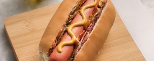 Cachorro-Quente com Salsicha Chiplote e Bacon