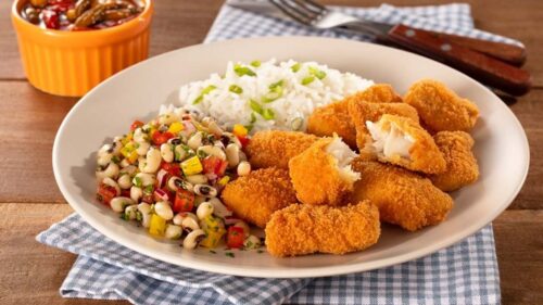 Isca de Peixe Empanada com Vinagrete de Feijão Fradinho