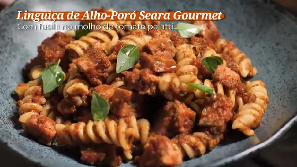 macarrao-com-linguica-de-alho-poro-portal-minha-receita