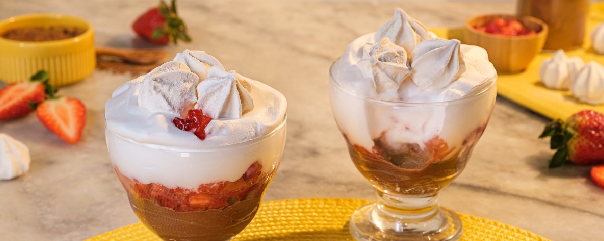 Merengue de morango com chocolate