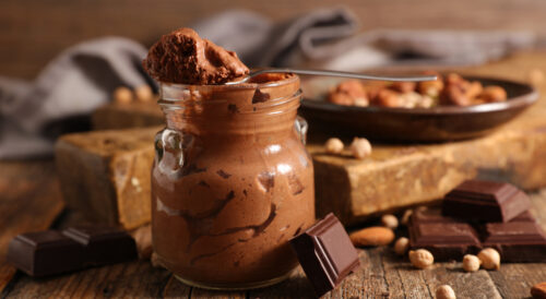 Mousse de Chocolate com Bacon Caramelado