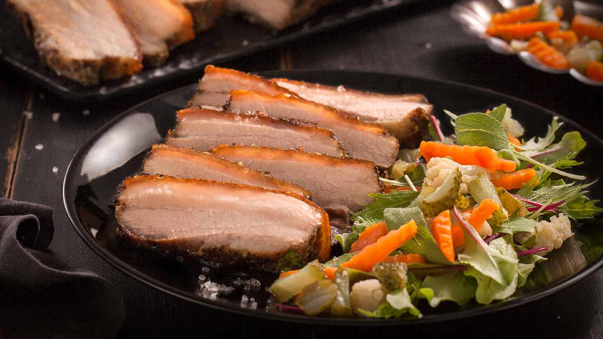 Panceta na airfryer: dicas práticas para deixar a carne crocante
