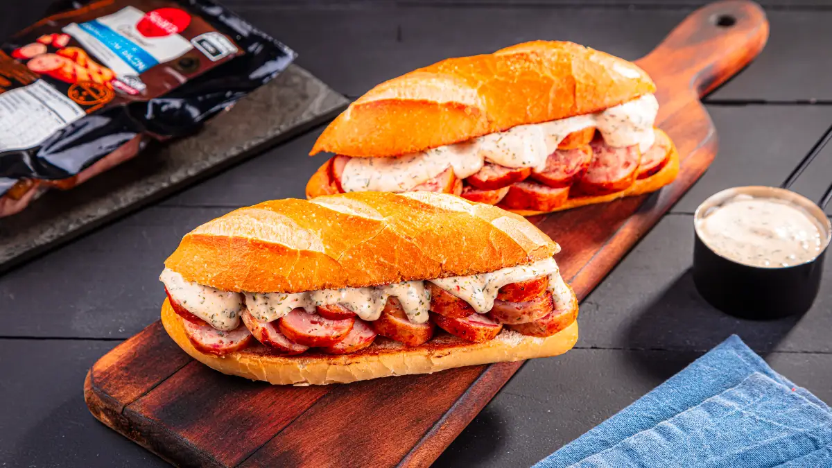 pao-com-linguica-e-maionese-de-chimichurri-portal-minha-receita2