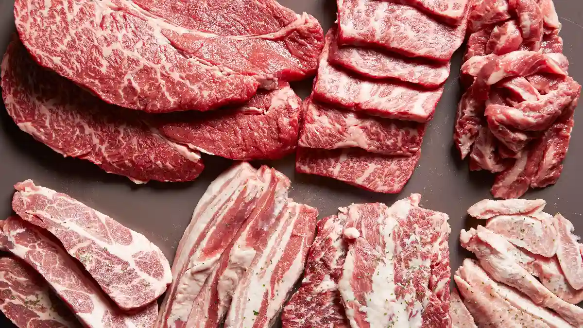 Corte certo, panela ideal e tempo exato: os truques de chefs para acertar o ponto da carne