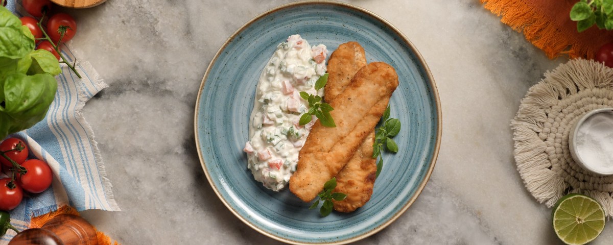 peixe-a-milanesa-com-vinagrete