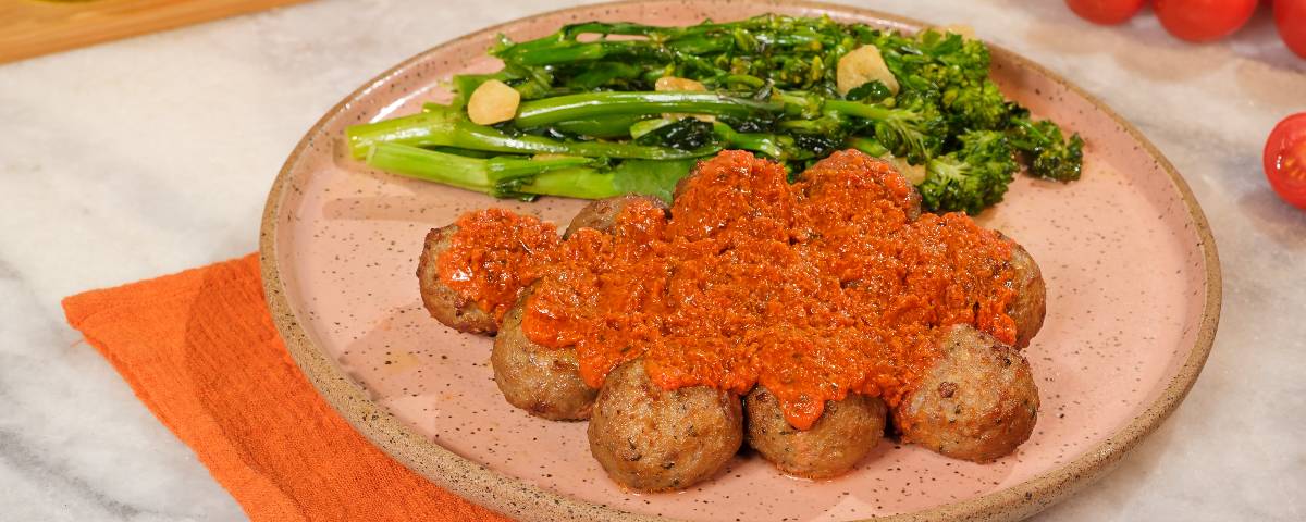 salada-de-brocolis-com-almondegas1200