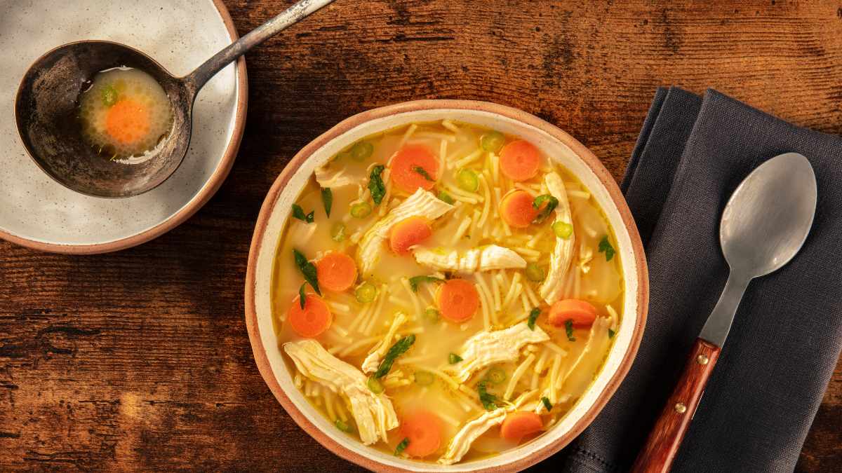 sopa-de-legumes-com-frango-portal-minha-receita