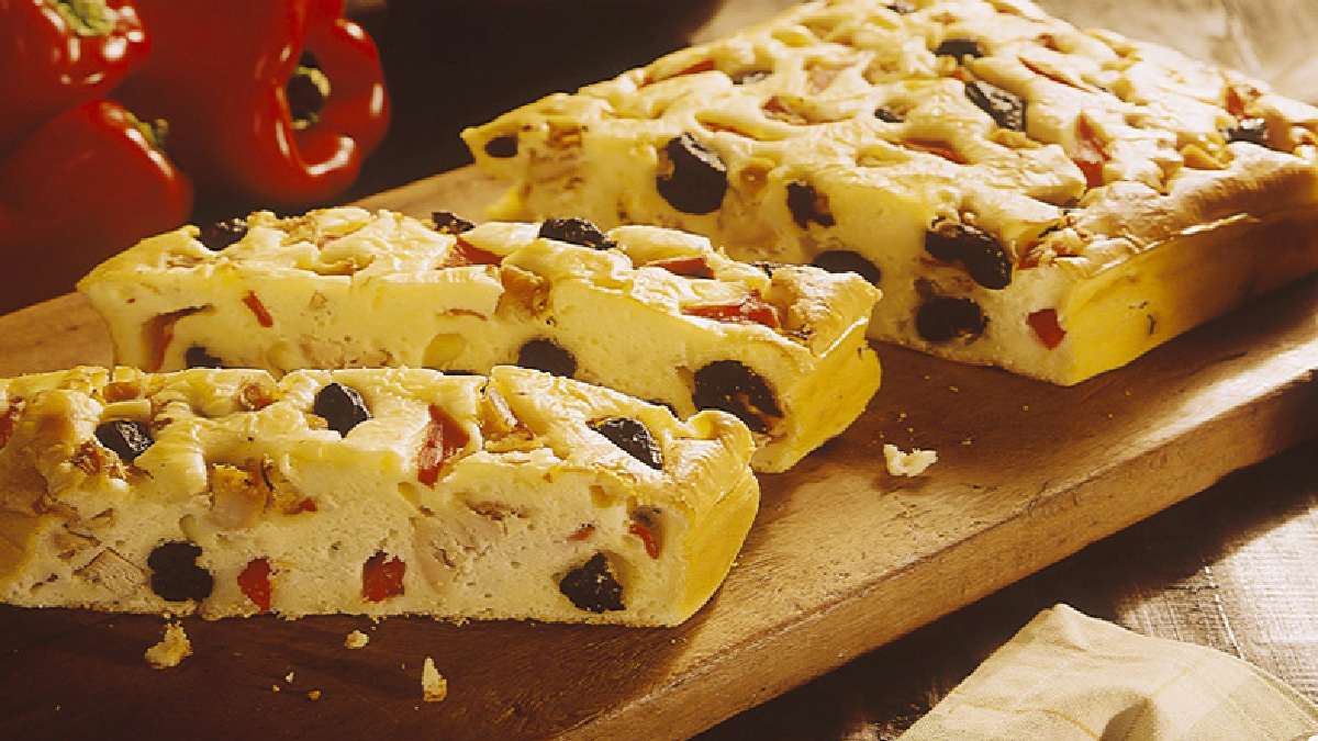 Torta de Frango com Ameixa