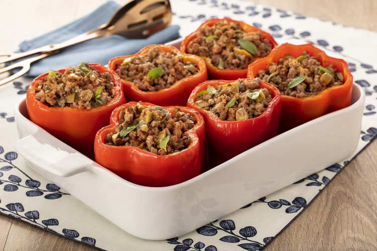 Pimentões grelhados e recheados