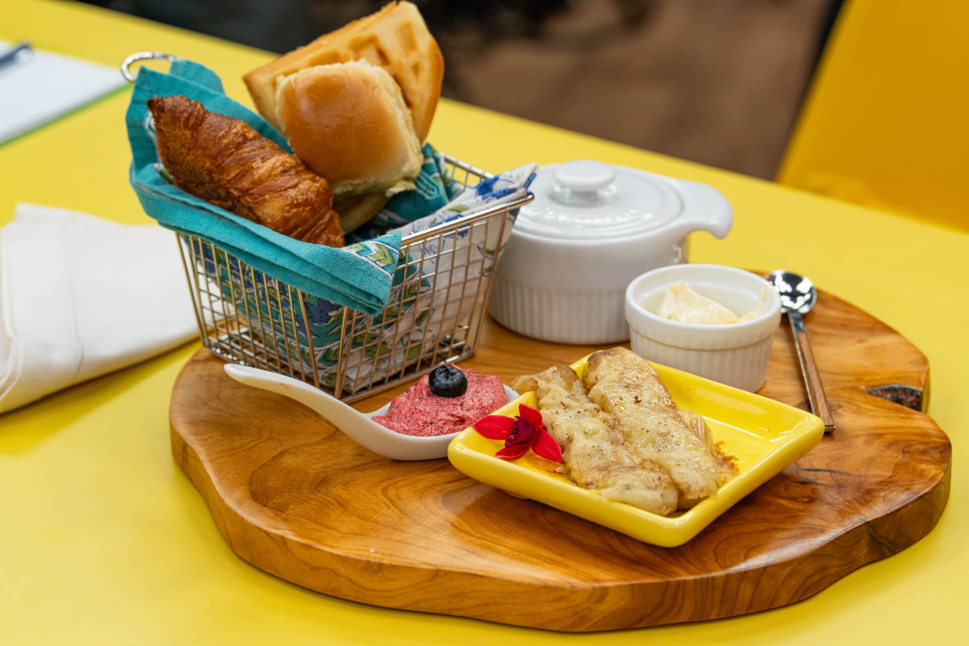 Creme de Delícia aerado com geléia de framboesa