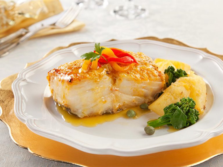 Bacalhau ao Molho de Limão e Pimentões