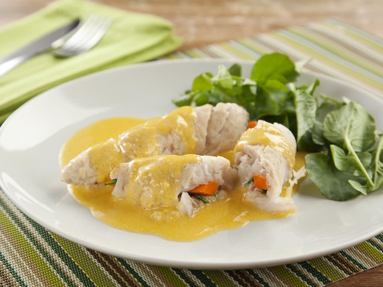 Enrolado de Peixe ao Molho Especial de Laranja